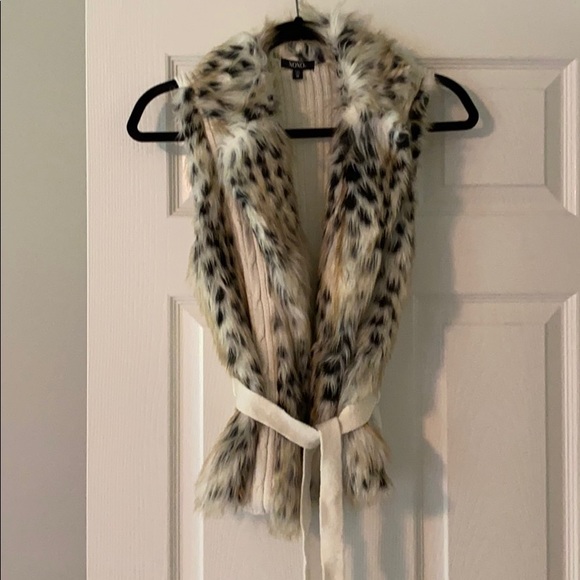 XOXO Jackets & Blazers - Xoxo - Faux fur animal print vest